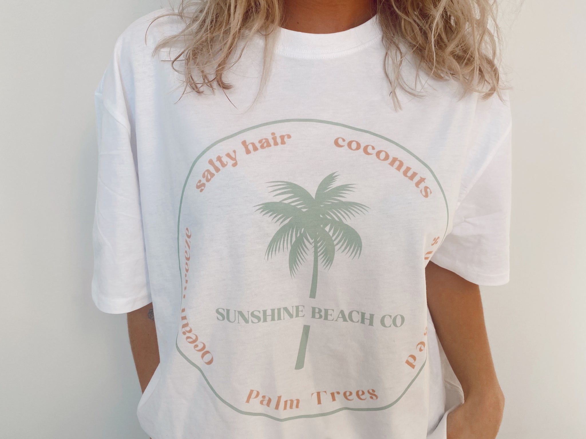 【2plan】Sunshine Beach Lettering Short Sleeve Tee Sunshine Graphic T-Shirt Womens Summer Cute Letter Printed